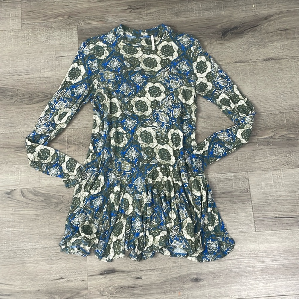 EUC FREE People Medium Olive Green Blue Pattern long Sleeve Fit and Flare Dress